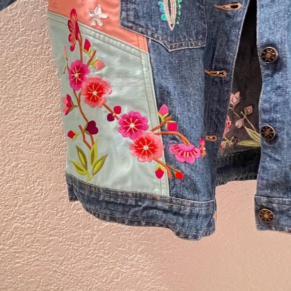 BERER COLLECTION Designer Embroidered Sequin Beaded Denham JACKET Size Large - Picture 5 of 10